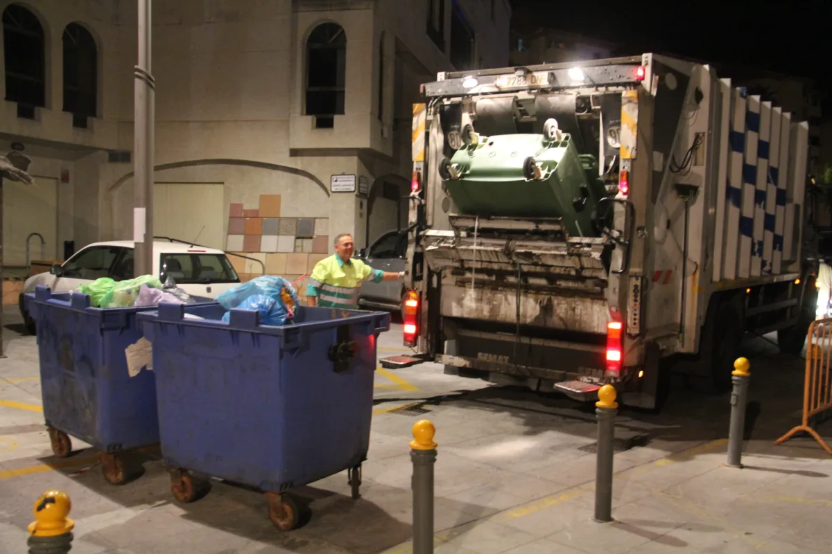 Almuñécar restablece horario habitual de recogida de basura - Costa Directo