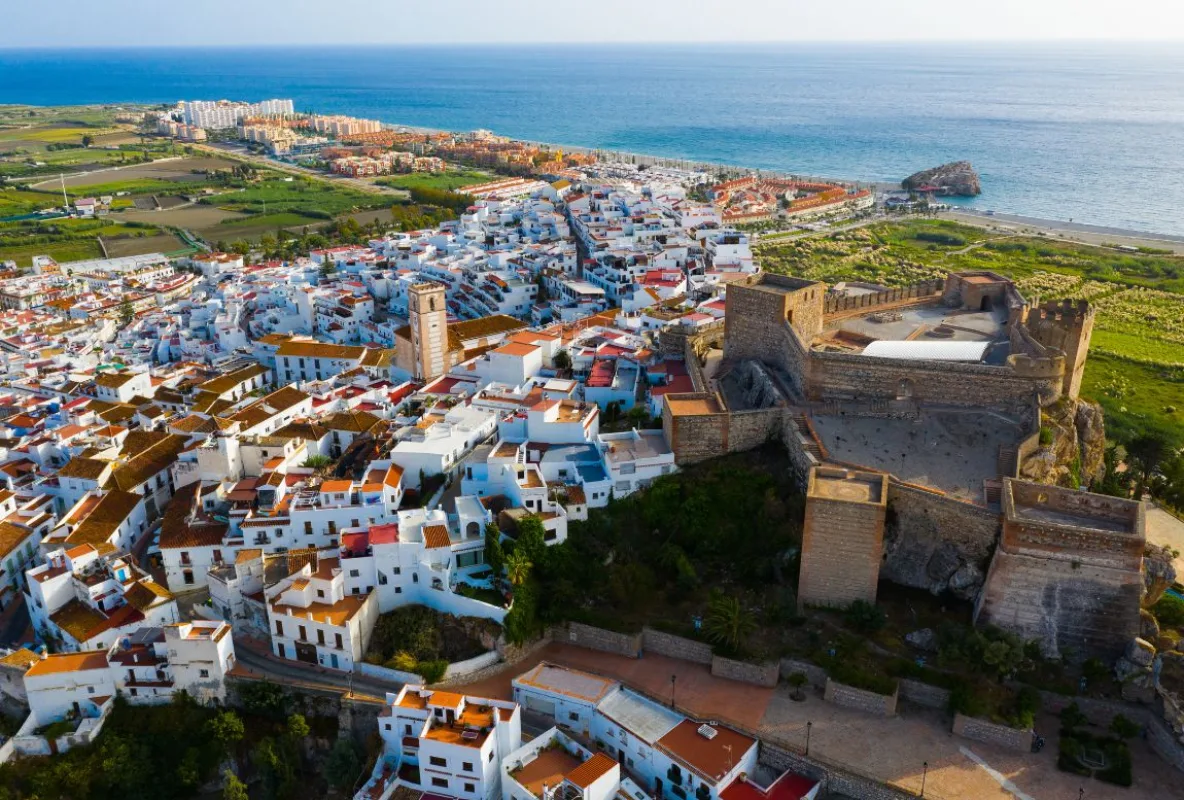 Salobreña reconoce a hosteleros como embajadores del turismo gastronómico