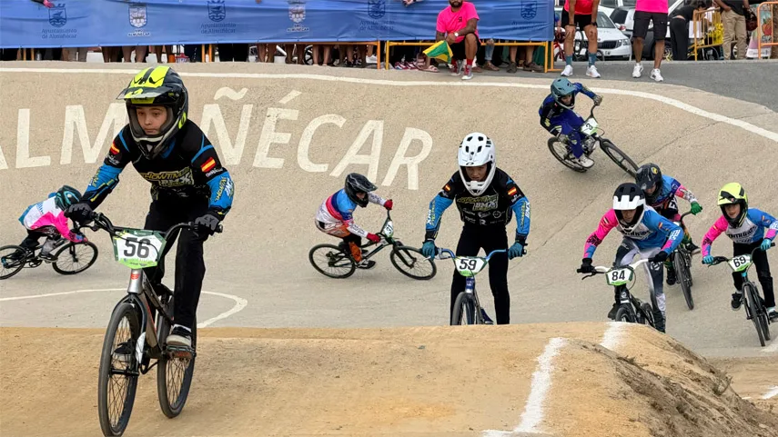 Almuñécar acoge con éxito la tercera prueba de la Copa Andalucía BMX 2026