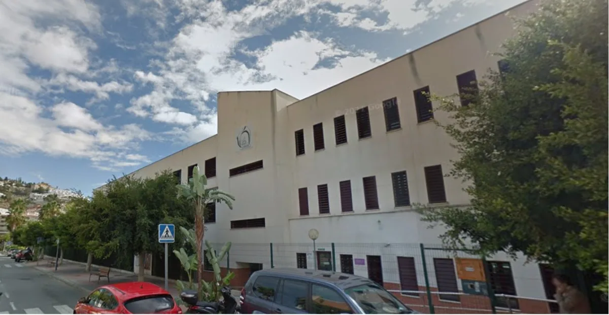 El PSOE denuncia la falta de oferta formativa superior en Almuñécar - Costa Directo