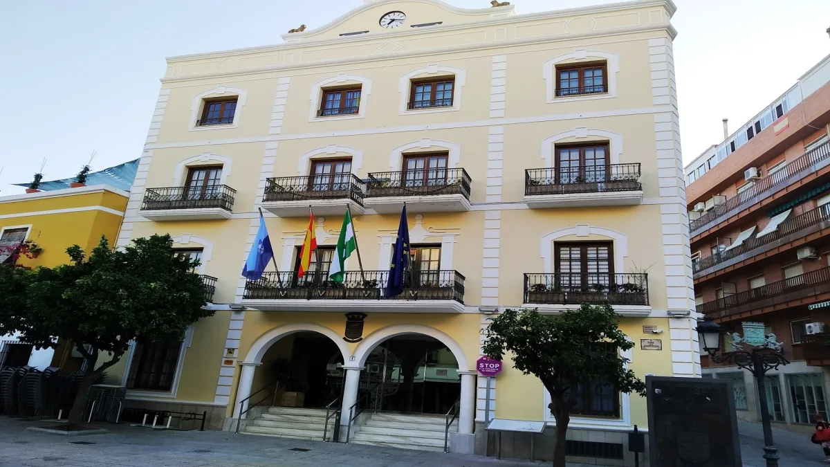 Almuñécar convoca concentración en apoyo a Ceuta por su Día Autonómico - Costa Directo