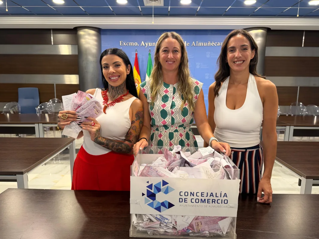 Shopping Night Almuñécar cierra su segunda edición con el sorteo de seis cestas de 3.000 € - Costa Directo